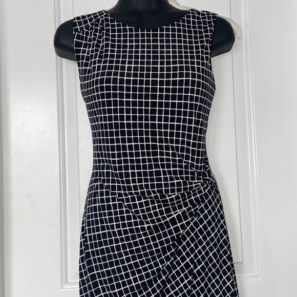 Nine West black with white printed squares draped on side midi dress - Picture 1 of 8